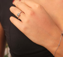 Load image into Gallery viewer, Aphrodite Moldavite Ring